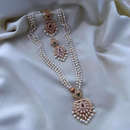 Neckless